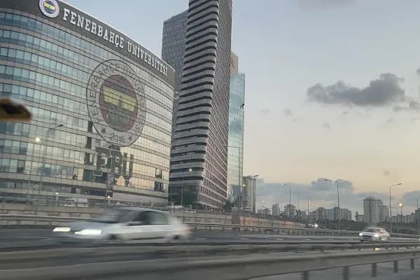 Fenerbahçe Üniversitesi - Üniversite - İstanbul Arnavutköy