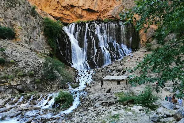 Kapuzbaşı Şelalesi - Turistik Yer - Kayseri Kocasinan