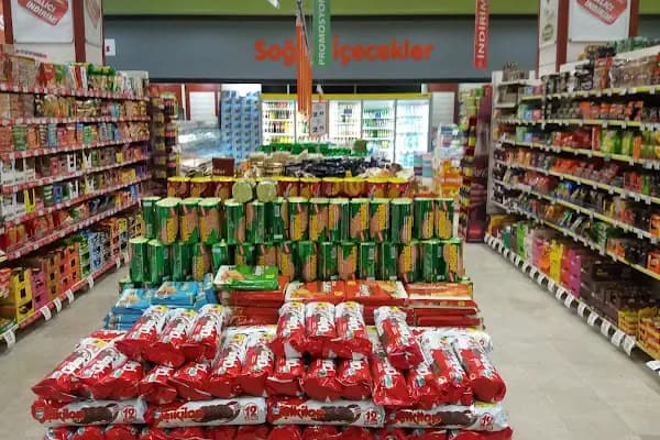 Yonca Alışveriş Merkezi Başak Mağazası - Alışveriş merkezi - Ankara Mamak