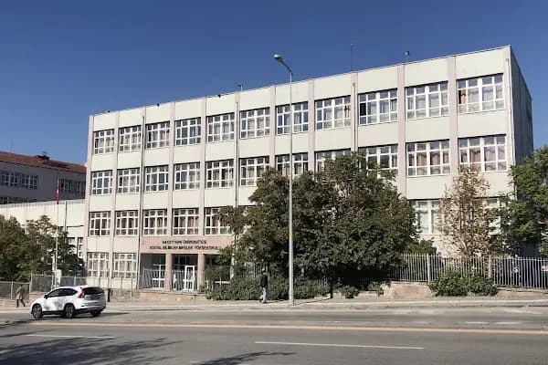 Hacettepe Üniversitesi Sosyal Bilimler Meslek Yüksekokulu - Üniversite - Ankara Akyurt