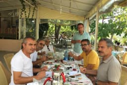 Şah Kahvaltı Ve Gözleme Salonu Seyhan Bacının Yeri