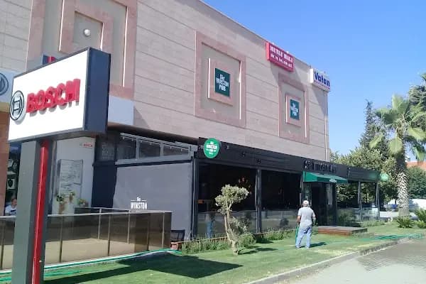 Sir Winston Pub Balçova - Pub - İzmir Balçova