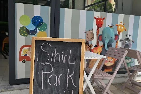 Sihirli Park Kapalı Oyun Alanı ve Cafe - Oyun Alanı - İzmir Buca