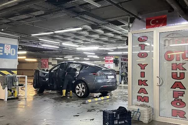 Car Oto Yıkama - Araba Yıkama - İstanbul Küçükçekmece