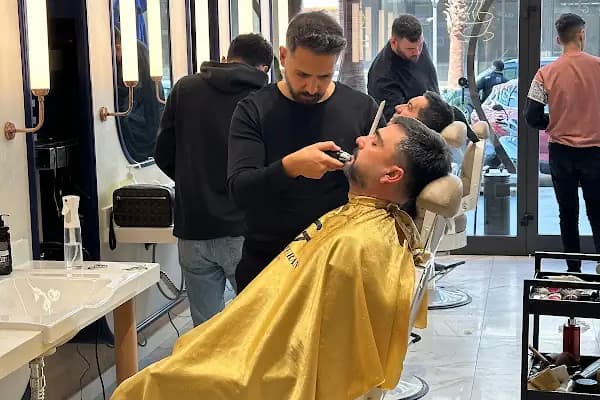 Gürkan Turan Hair Art | Profesyonel Erkek Kuaför ve Erkek Berberi - Berber Dükkanı - İzmir Bornova