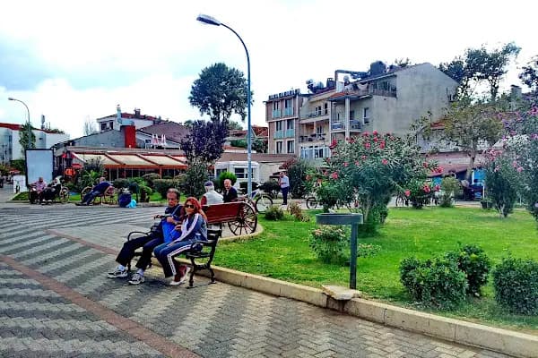 İBB Balıkçı Barınağı Sahil Parkı - Park - İstanbul Adalar