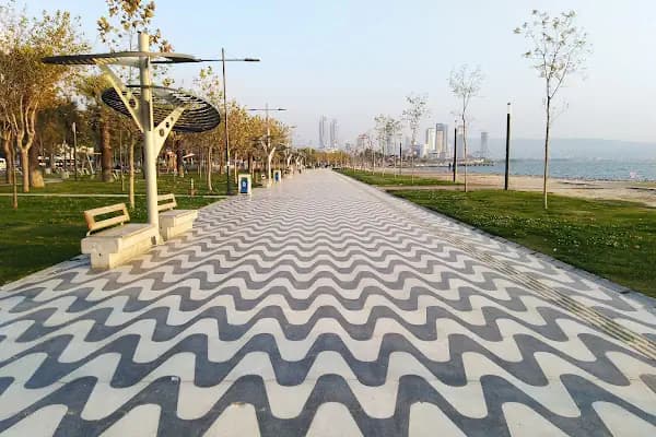 Bayraklı Belediyesi Sosyal Tesisleri - Sosyal Kulüp - İzmir Bayraklı
