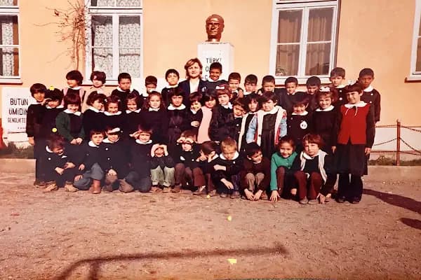 Cumhuriyet İlkokulu - Eğitim Kurumu - Balıkesir Altıeylül