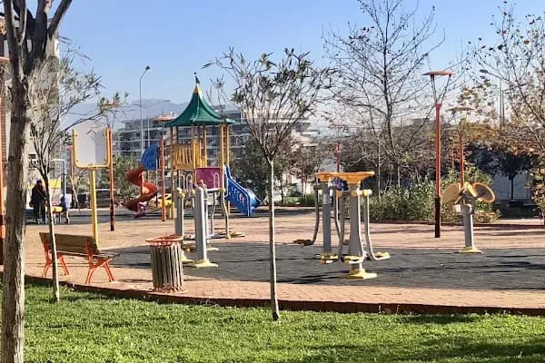 Gazi Umur Bey Parkı - Park - İzmir Gaziemir