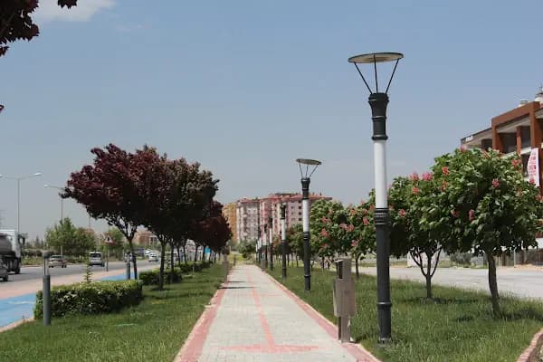 Ladikli Ahmet Hüdai Parkı - Park - Konya Akşehir