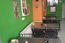 De Luvia Cafe&amp;Bistro