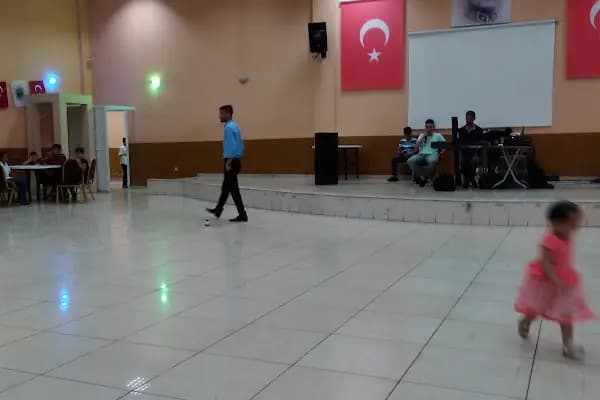 Karaisalı Belediyesi - Belediye Binası - Adana Pozantı