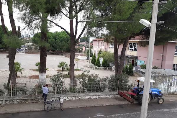 Çırpı Şehitler İlkokulu - Okul - İzmir Bayındır