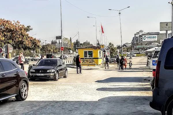 Küçük Sanayi Taksi - Taksi Durağı - İstanbul Kadıköy