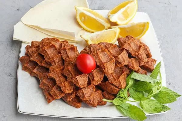 Ziyafet çiğköfte Çarşı - Çiğ Köfteci - İzmir Aliağa