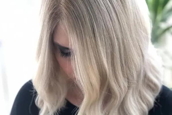 Şezgin Çalişkan Hair Studio - Kuaför - İstanbul Bağcılar