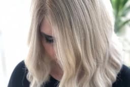 Şezgin Çalişkan Hair Studio