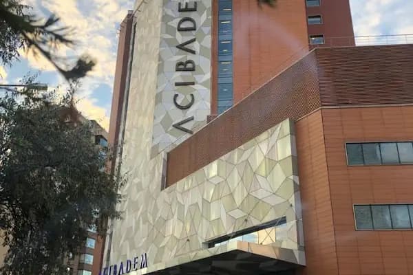 Acıbadem Ankara Hastanesi Saç Ekim Merkezi - Saç Transplantasyonu Kliniği - Ankara Elmadağ