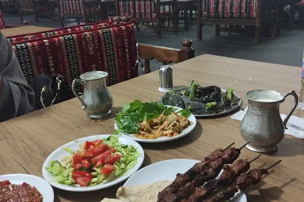 Dağkapı Ciğercisi Hüseyinin Yeri - Restoran - Diyarbakır Bismil