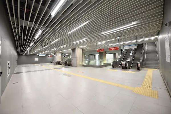 Mevlana - Metro İstasyonu - İstanbul Ataşehir