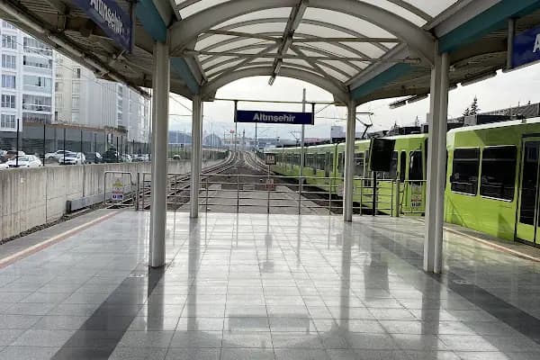 Altınşehir - Metro İstasyonu - Bursa Nilüfer