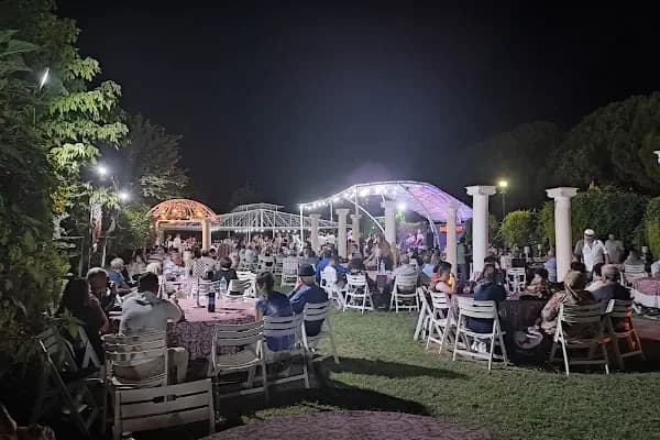 BAŞKABAHÇE KIR DÜĞÜN TESİSİ - Düğün Salonu - Manisa Saruhanlı