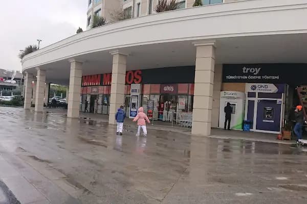 MMM Migros - Süpermarket - İstanbul Ataşehir