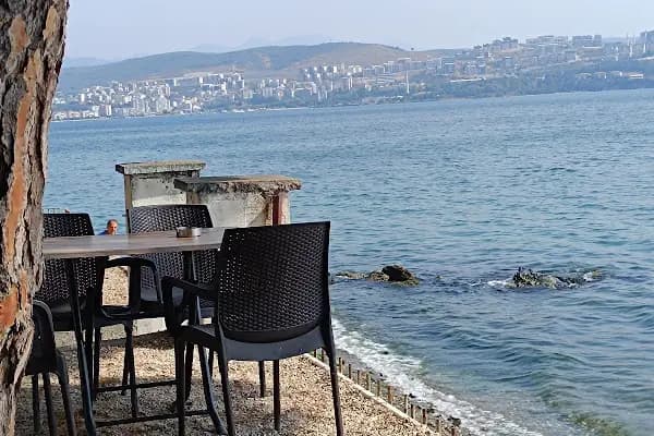 Saklı Bahçe Pansiyon Cafe - Kafe - Bursa Gemlik