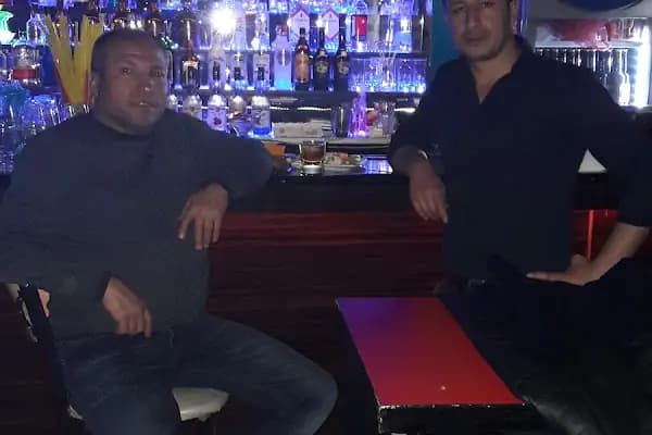 Arka Sokak - Karaoke bar - İzmir Balçova