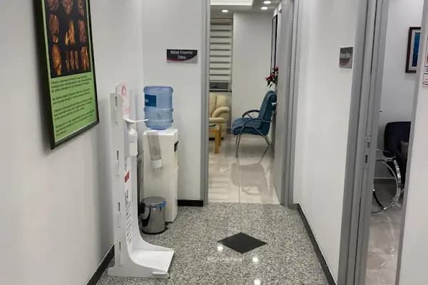 Jinekolog Opr. Dr. Abdülkadir SAĞKOL Renkli Ultrason Genital Estetik Labioplasti Vajina Daraltma Kürtaj Kızlık Zarı Dikimi - Kadın Hastalıkları ve Doğum Uzmanı - İstanbul Kartal