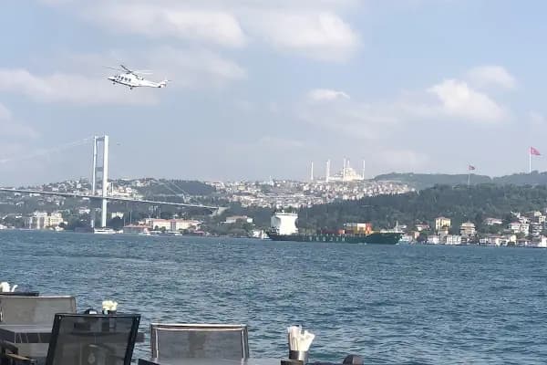 Bahçeşehir Üniversitesi - Üniversite - İstanbul Adalar