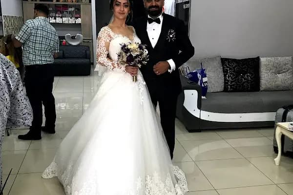 Pembedünyalar Bayan Kuaförü - Kuaför - Van İpekyolu