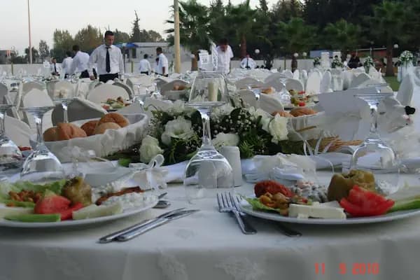 Besler Hazır Yemek ve Catering Hizmetleri - Adana Yemek Şirketi - Yiyecek Temini ve İkram Hizmeti - Adana Çukurova