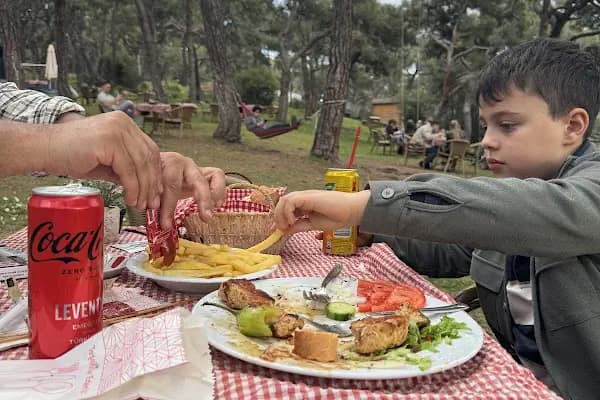 Aşıklar Restaurant - Restoran - İstanbul Adalar