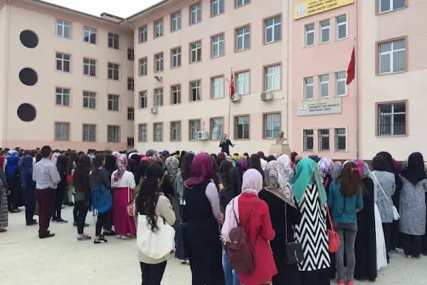 Hadımköy Toki Anadolu İmam Hatip Lisesi - Okul - İstanbul Arnavutköy