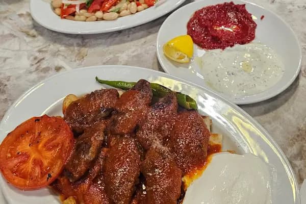 KÖFTECİ BEKİR USTA - Restoran - Balıkesir Dursunbey