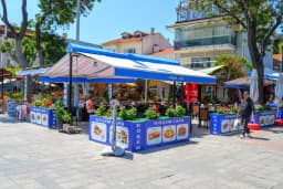 R.C Köşem Cafe