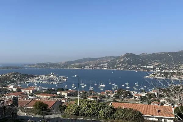 Foça Belediye Denizkent Sosyal Tesisi - Otel - İzmir Konak