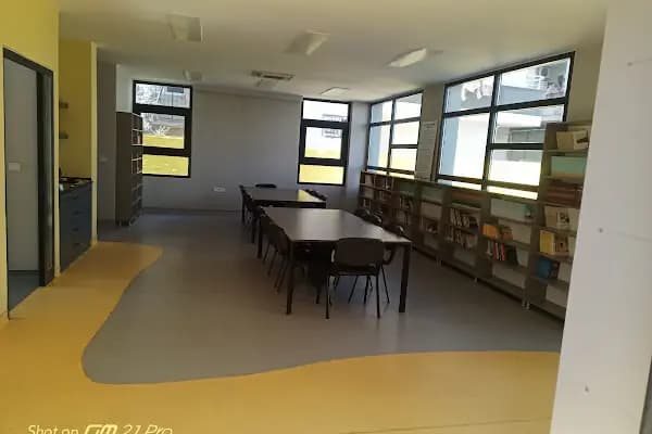 T.C. MERSİN BÜYÜKSEHİR BELEDİYESİ HAL MAHALLESi KÜTÜPHANESİ - Kütüphane - Mersin Anamur