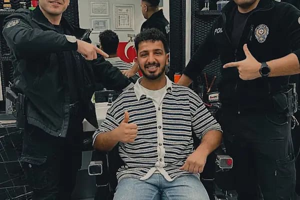 Enes Demirkol Hair Design Erkek Kuaförü - Berber Dükkanı - İstanbul Bağcılar