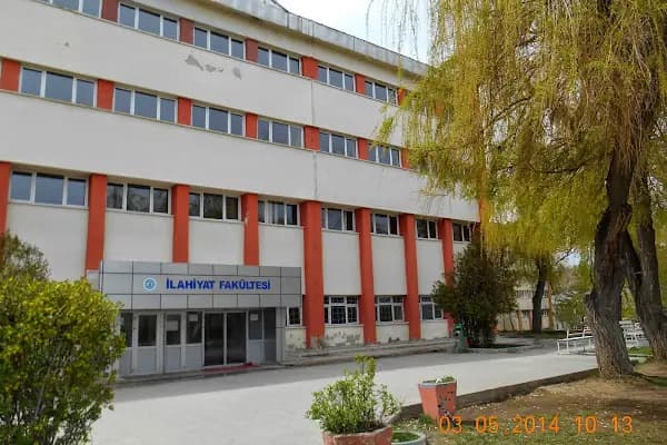 Atatürk Üniversitesi - Devlet Üniversitesi - Erzurum Yakutiye