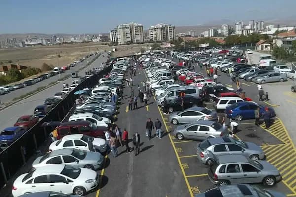 Otopazar Ankara - Motorlu Taşıt Satıcısı - Ankara Altındağ