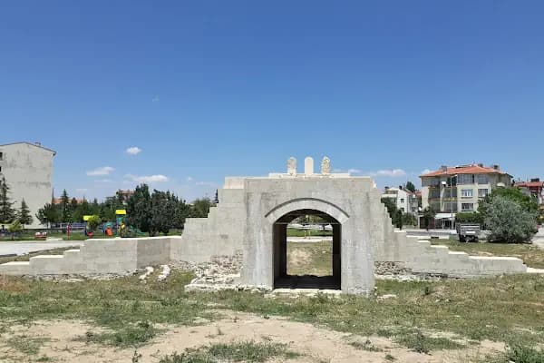 Beyşehir Kale kapısı - Tarihi Yer - Konya Beyşehir
