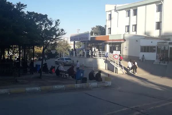 DR.NAFİZ KÖREZ 12. CADDE SEMT POLİKLİNİĞİ - Hastane - Ankara Sincan