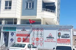 BOZOVA ÖZEL GENÇLİK SÜRÜCÜ KURSU