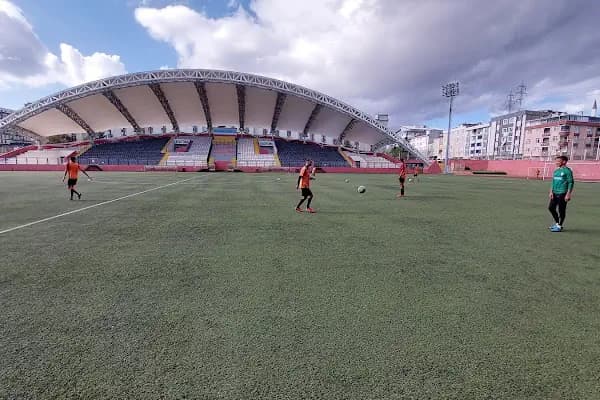 Avcılar Atatürk Stadyumu - Stadyum - İstanbul Esenyurt