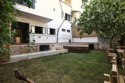 FLANEUR HOSTEL