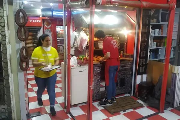 Sahil ŞAMPIYON - Restoran - İstanbul Küçükçekmece