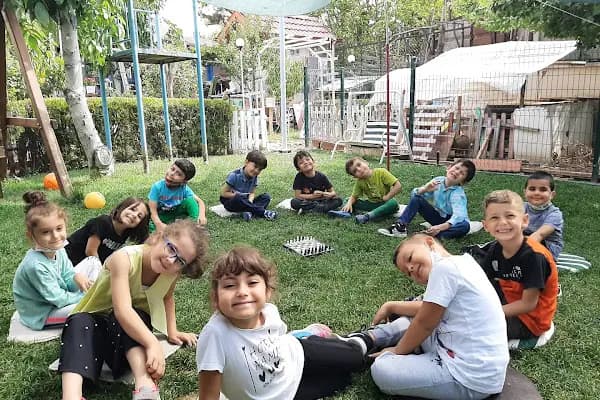 Harikalar Diyarı Neslihan Kreş ve Gündüz Bakımevi - Anaokulu - Konya Selçuklu