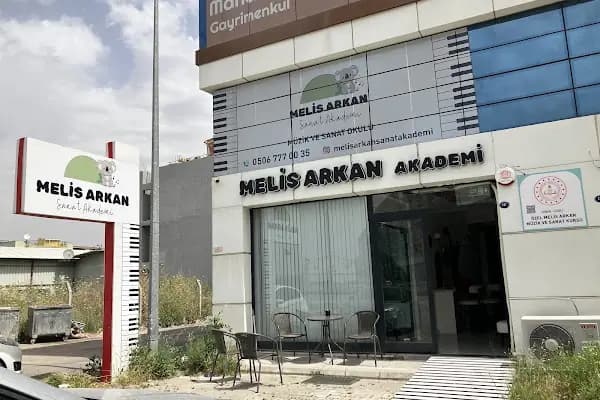 Melis Arkan Sanat Akademi - Sanat Okulu - İzmir Buca